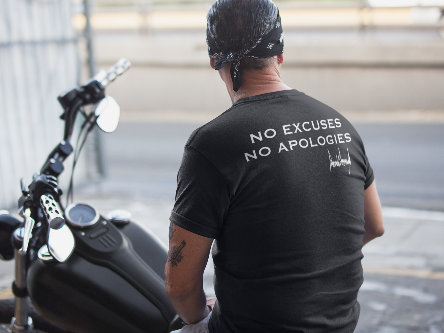 Mens No excuses tee